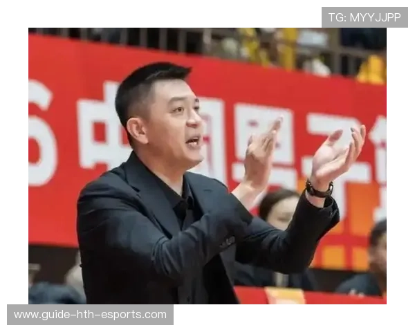 杨鸣现身回应下课传闻,辽宁官宣最新决定,赵继伟送上祝福,辽宁杨鸣今天又上场了 杨鸣现身回应下课传闻,辽宁官宣最新决定,赵继伟送上祝福,辽宁杨鸣今天又上场了