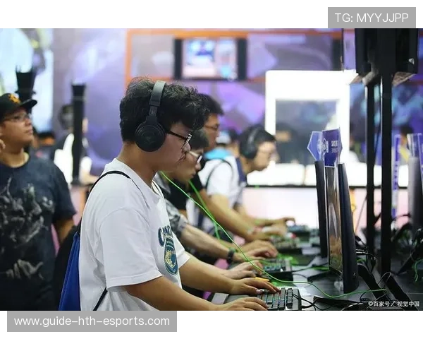 电竞虚拟训练空间实现多人同步战术演练，虚拟电竞游戏